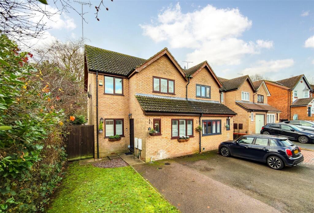 Main image of property: Farriday Close, St. Albans, Hertfordshire, AL3