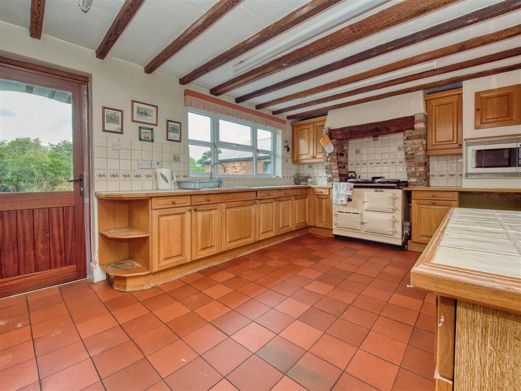 Lot 1: Coldwell House Farm, Gentleshaw - More
