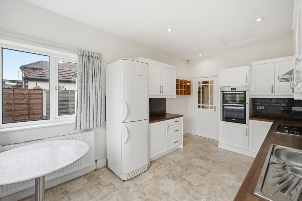 House in Stockport, Greater Manchester - View 3
