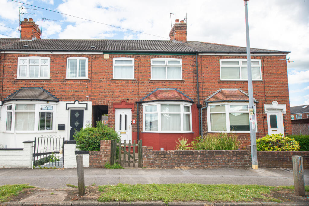 Main image of property: 4 Penshurst Avenue, Hull