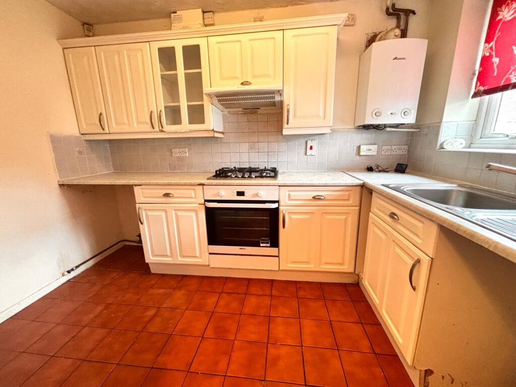 Glaisedale Grove, Willenhall, WV13 photo 4