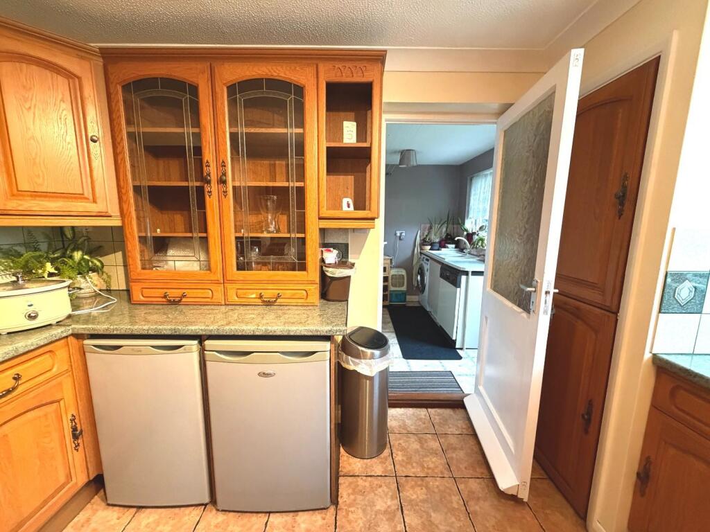 Additional image 5 of Gooselade, Street