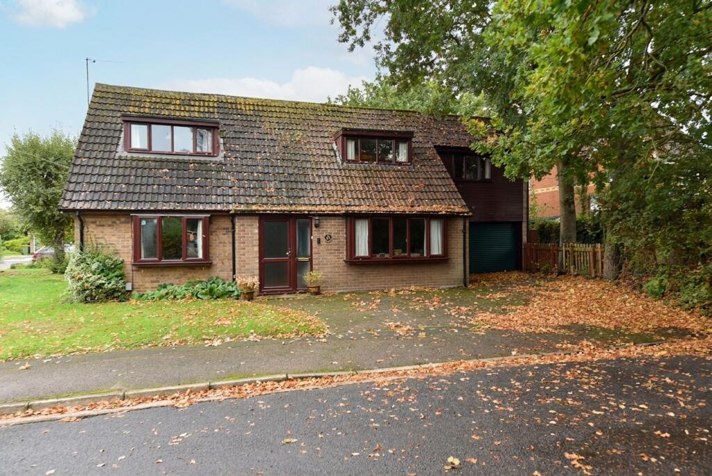 Main image of property: Lea Road, Hemingford Grey, PE28