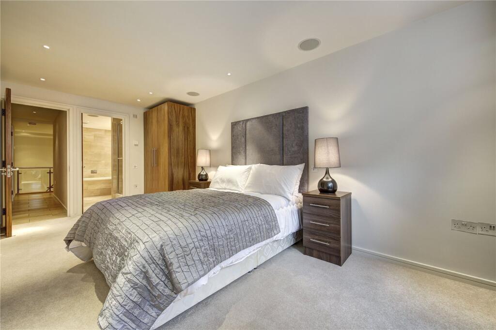 Main image of property: Young Street, Kensington, London, W8