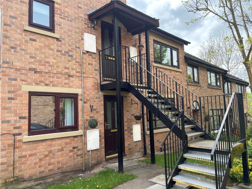 Main image of property: Jubilee Gardens, New Mills, High Peak, Derbyshire, SK22