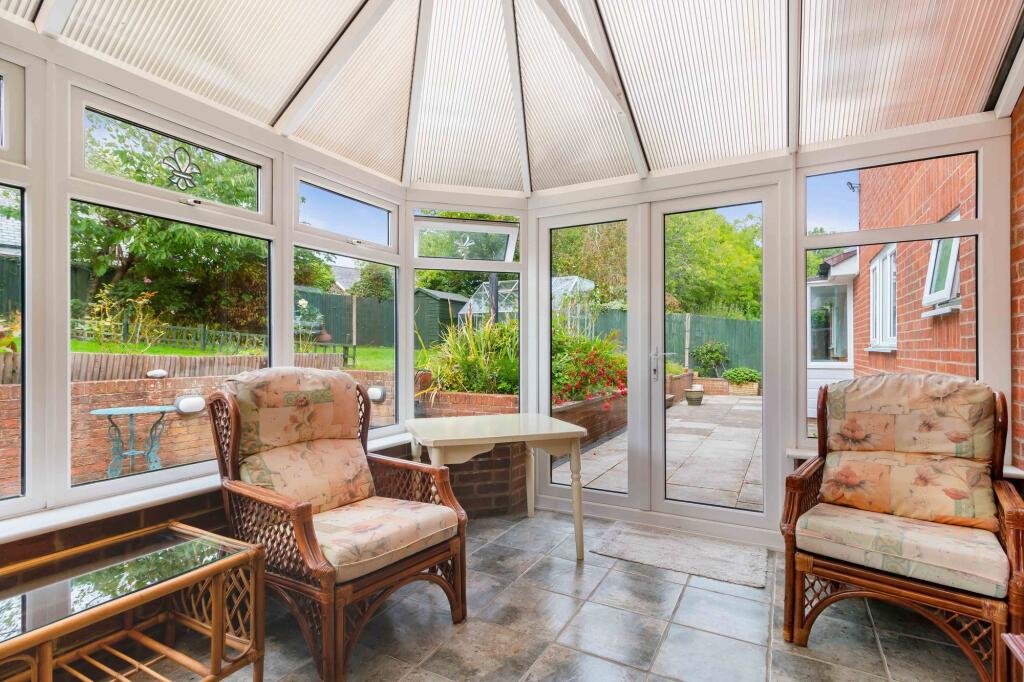 House in Uckfield - View 3