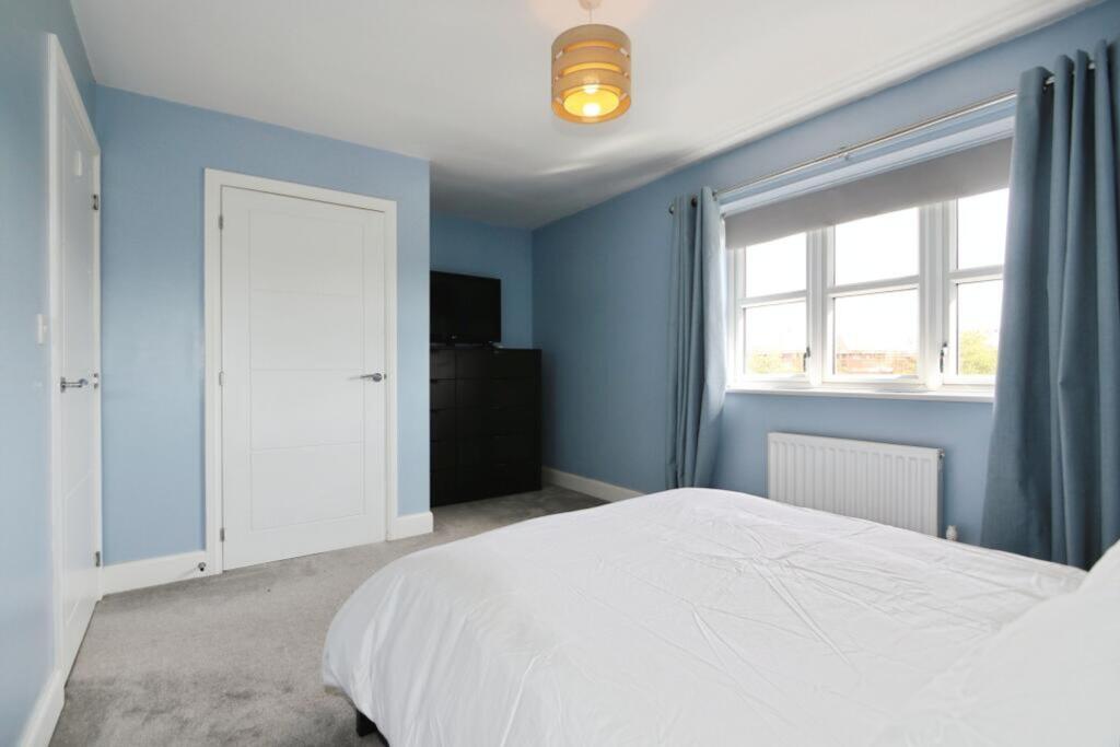 House in North West Leicestershire, Ashby de la Zouch - More