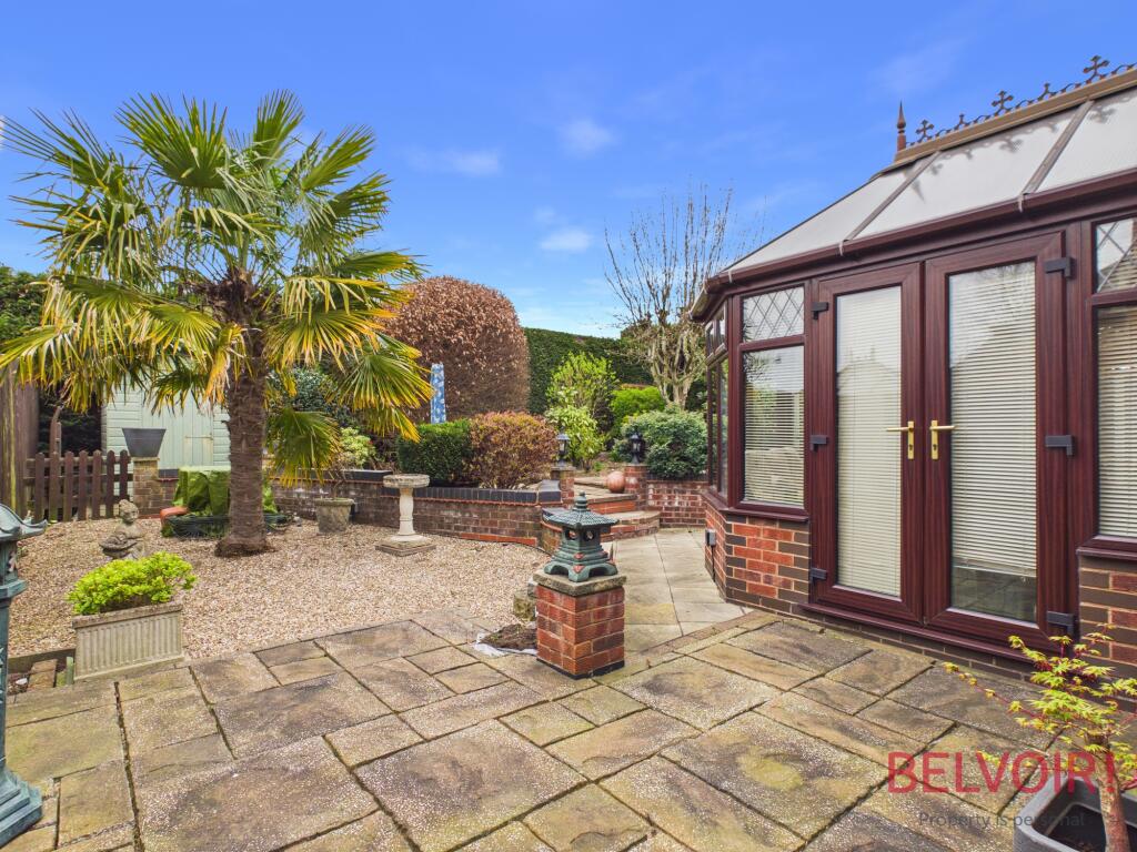 The Hollies, Rainworth, NG21 photo 2