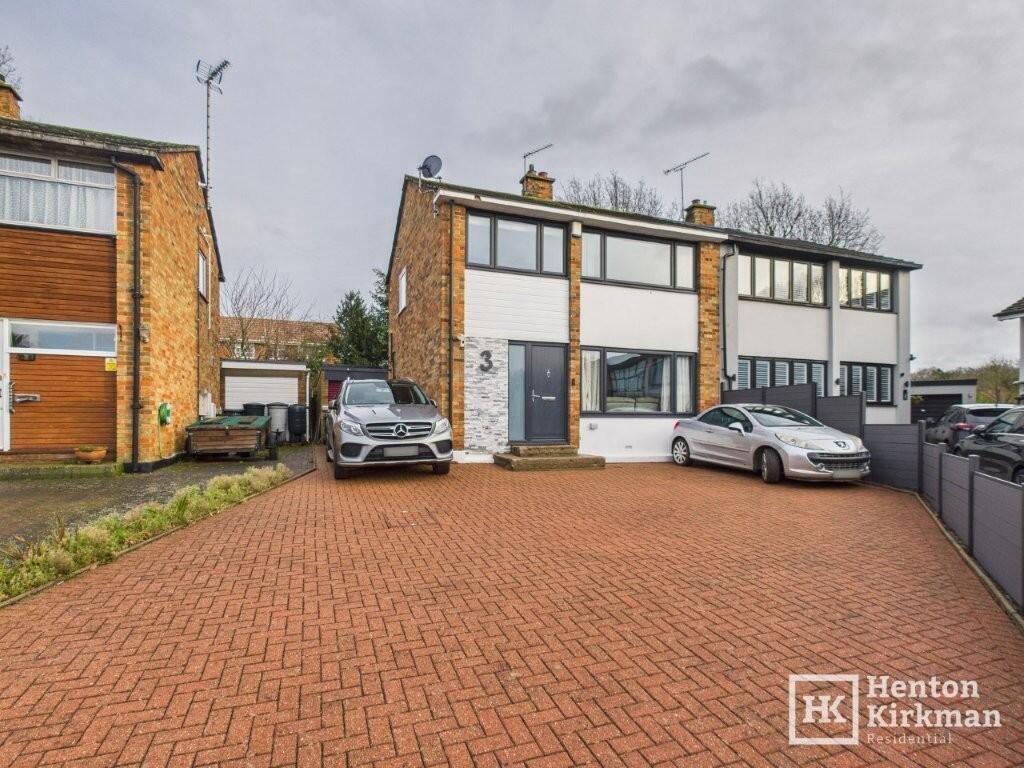 3-bed semi-detached on Moat Edge Gardens, Billericay, Essex, CM12, £500,000