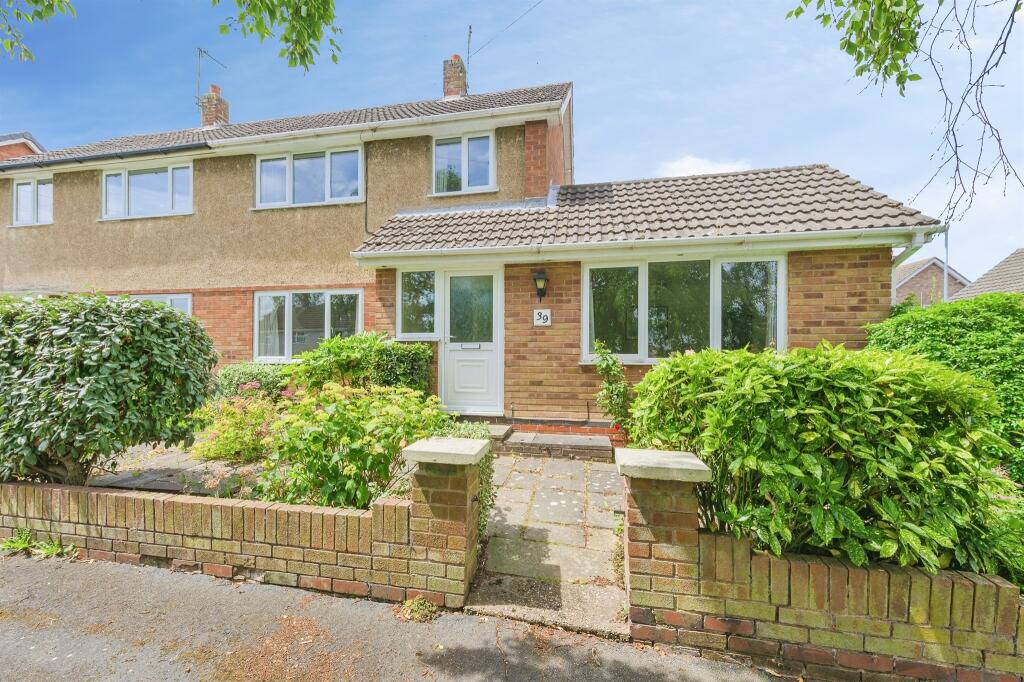 Main image of property: Orchard Close, Dosthill, Tamworth