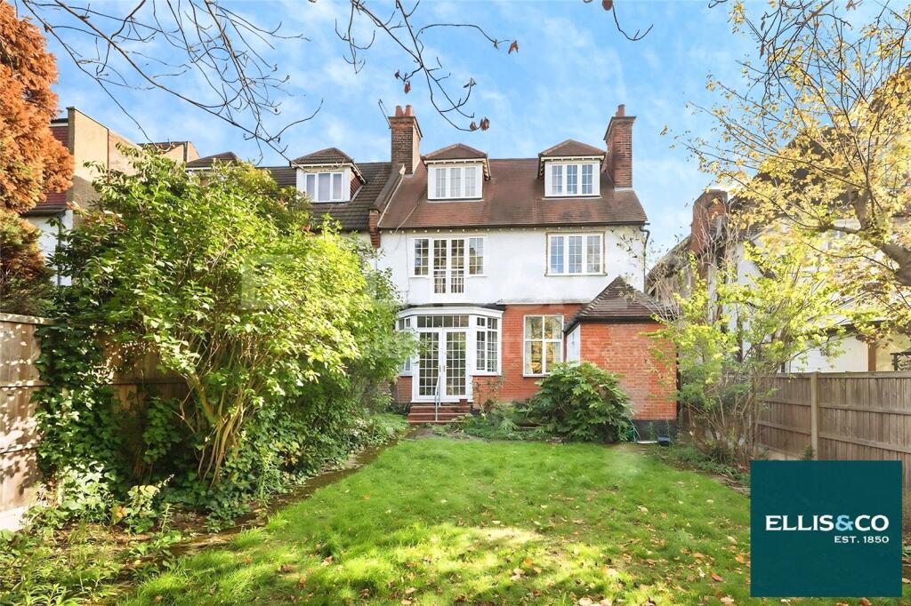 Main image of property: Ravenscroft Avenue, Golders Green, NW11