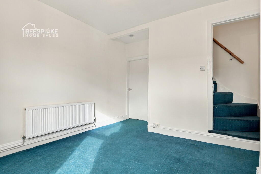 House in Nottingham, Sherwood - View 5