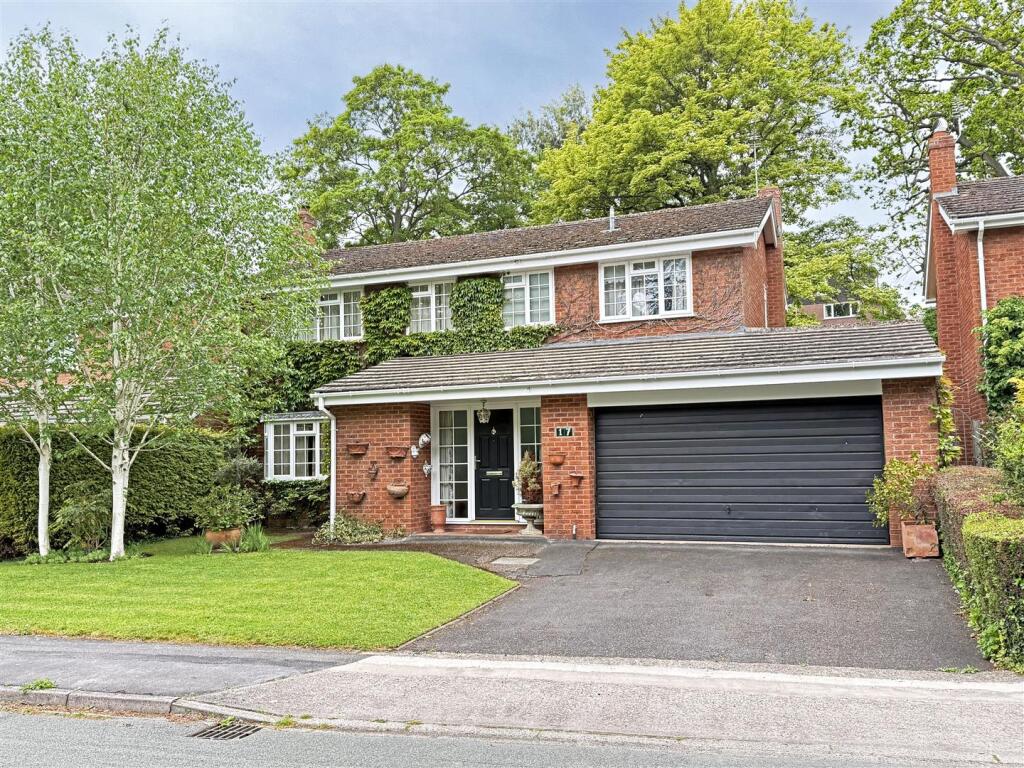 4-bed detached on Ryelands, Radbrook, Shrewsbury, £525,000