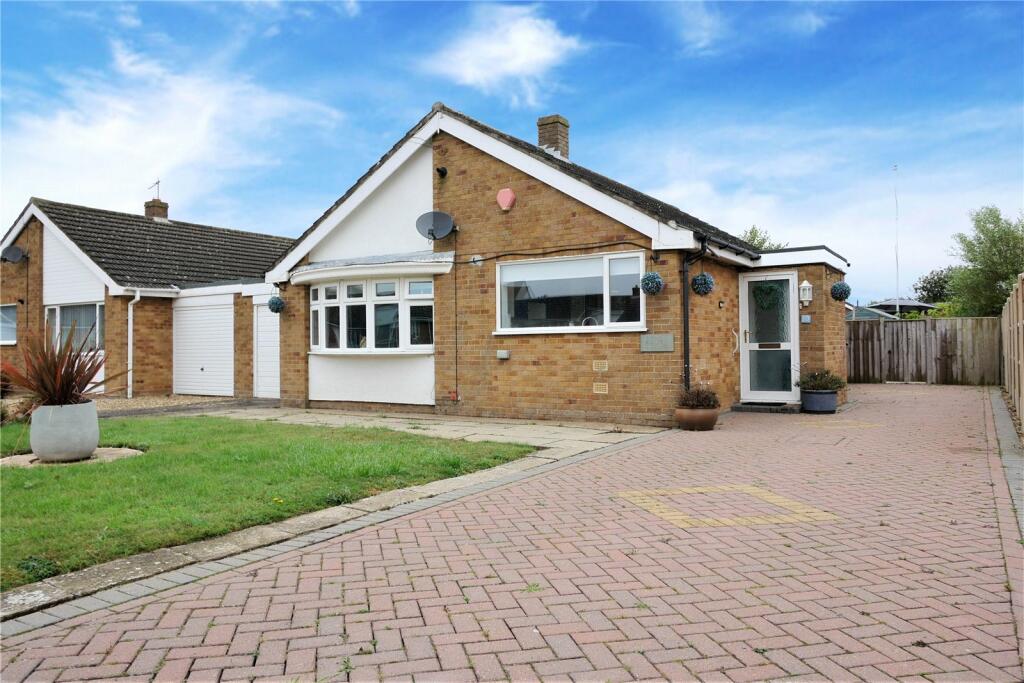 2-bed bungalow on 11, Rudyard Close, £245,000