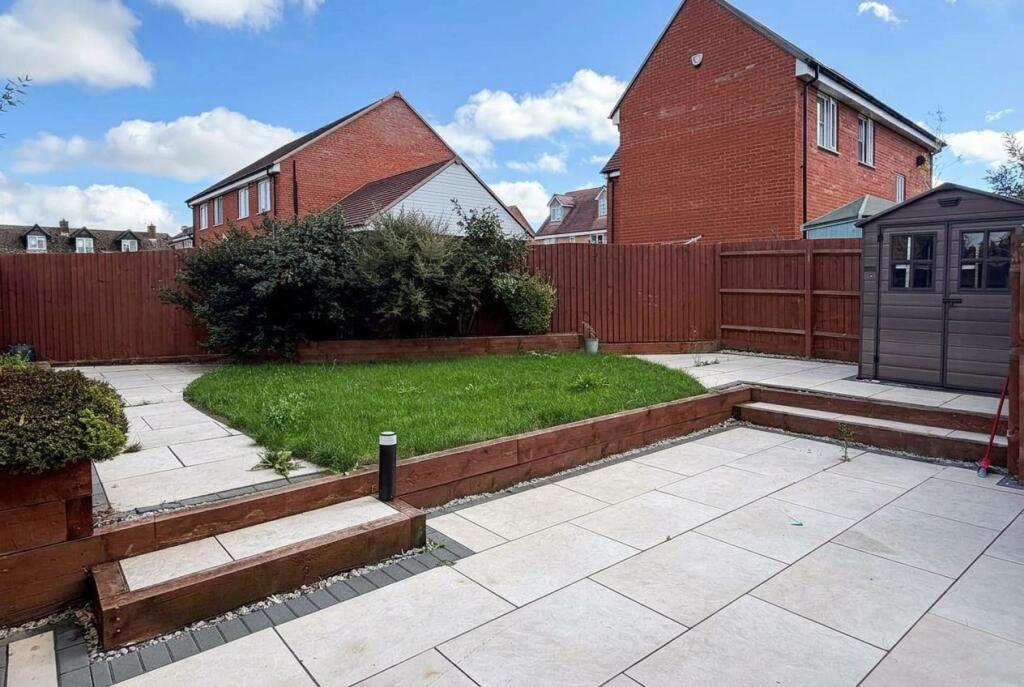House in Clifton, Hoo Hill - View 2