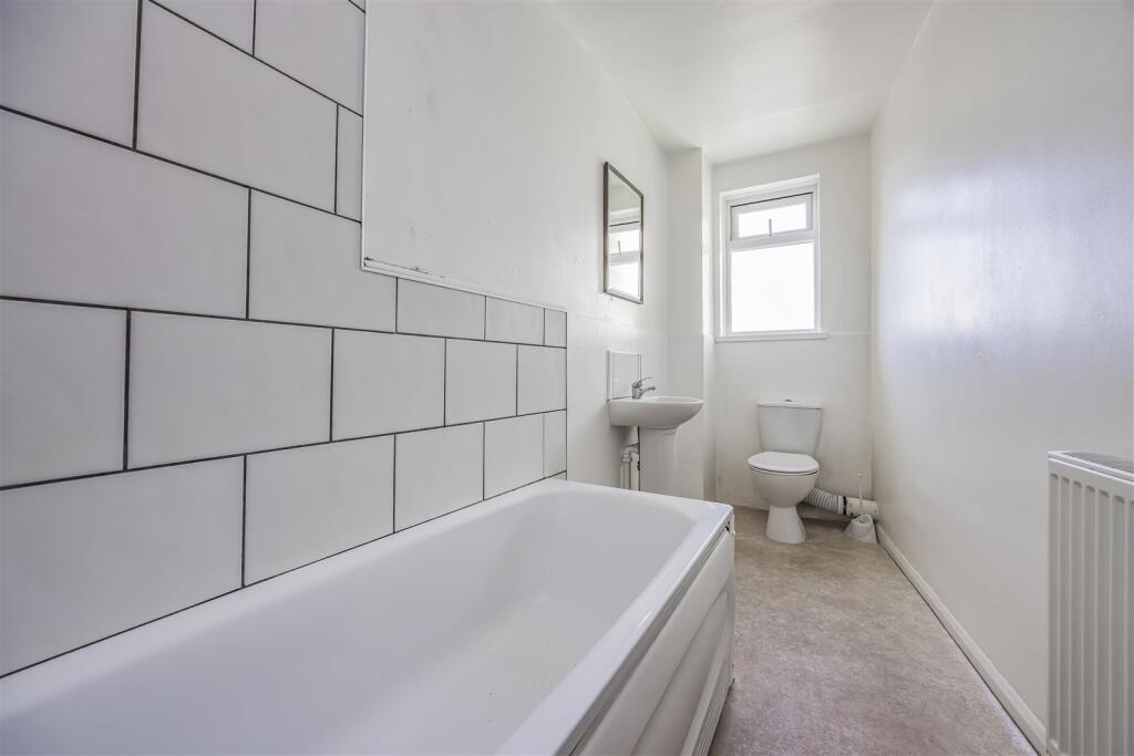 Apartment in Southsea - View 4