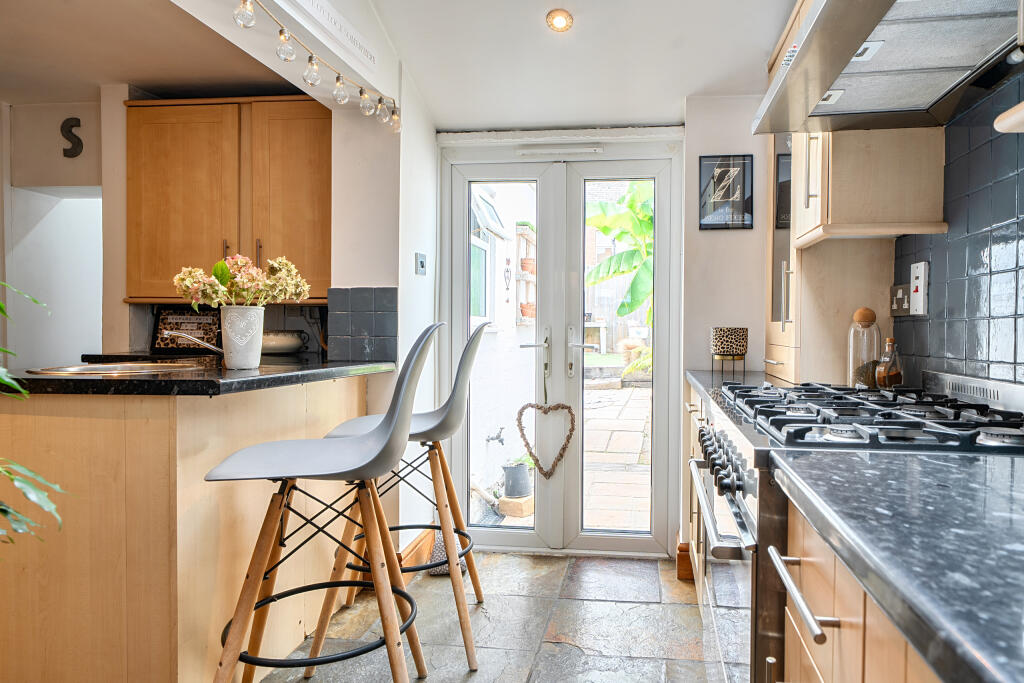 House in Taunton, North Town - View 5