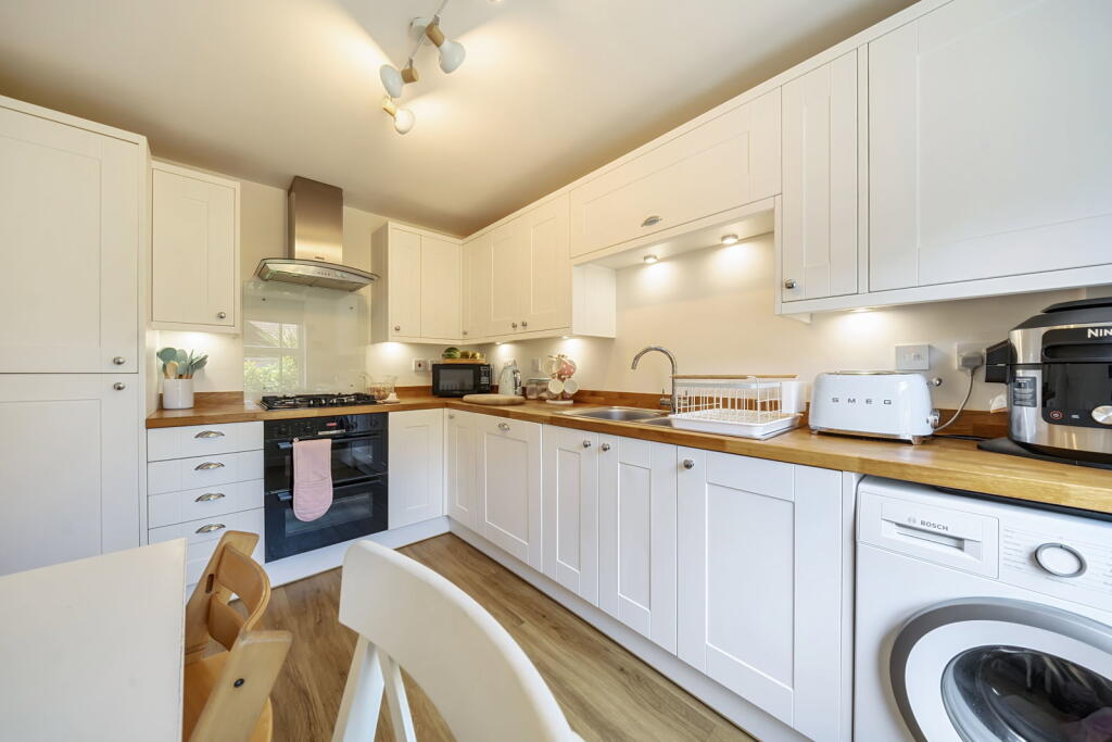 House in Basingstoke and Deane, Old Basing and Lychpit - View 3