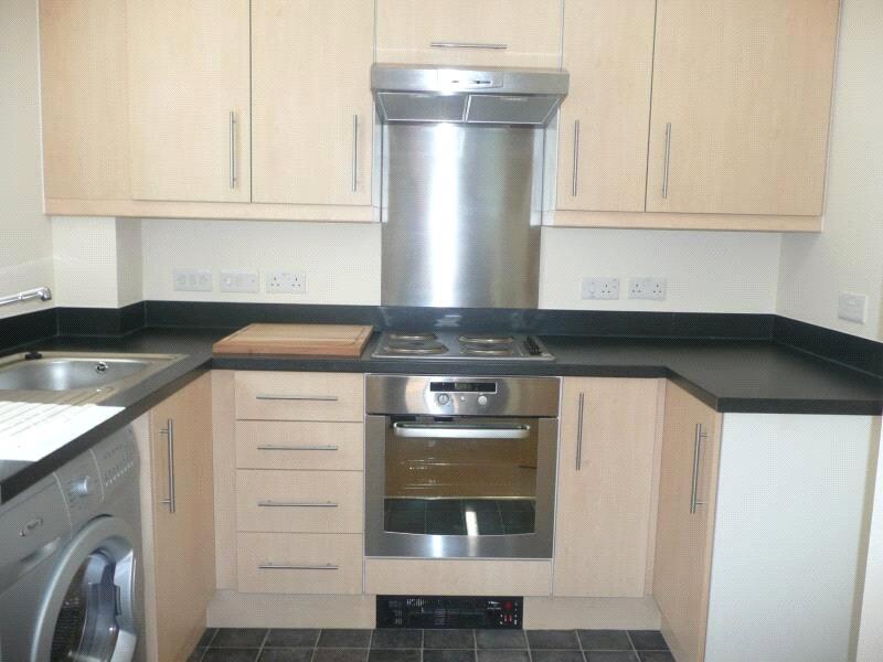 Apartment in Havant, Hampshire - View 2
