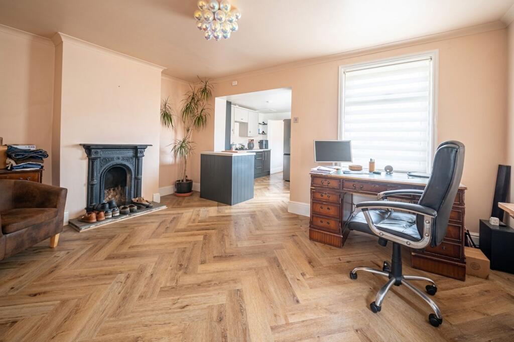 House in Winchester, Shedfield - View 3