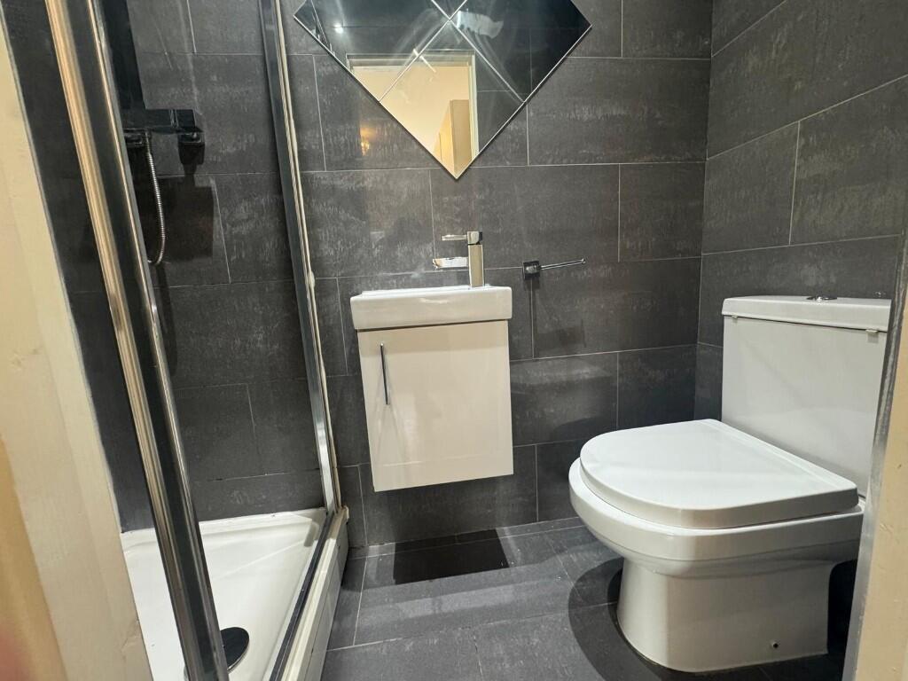 3 bedroom flat for rent