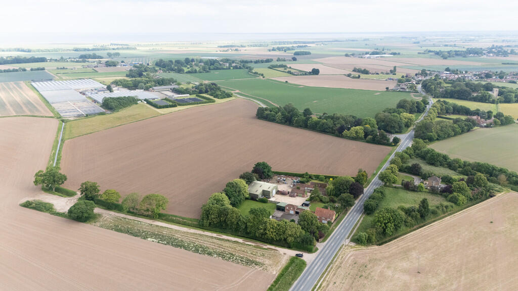 Grade 1 Arable Silt Land, For Sale and To Let - More
