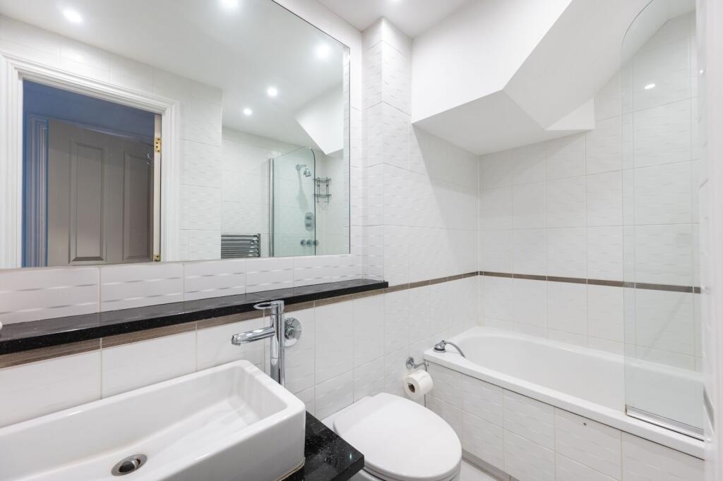 3 bedroom maisonette for rent