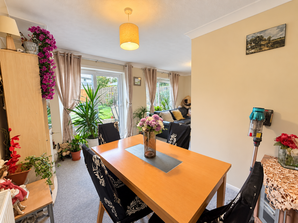 House in Dacorum, Hertfordshire - View 5
