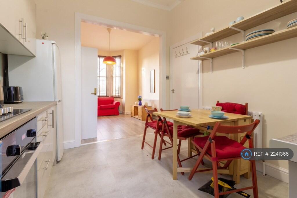 Main image of property: Surrey Quays, London, SE16