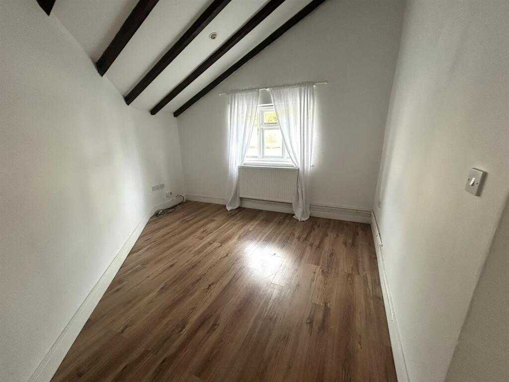 House in South Kesteven, Baron St Martin, Stamford - View 4