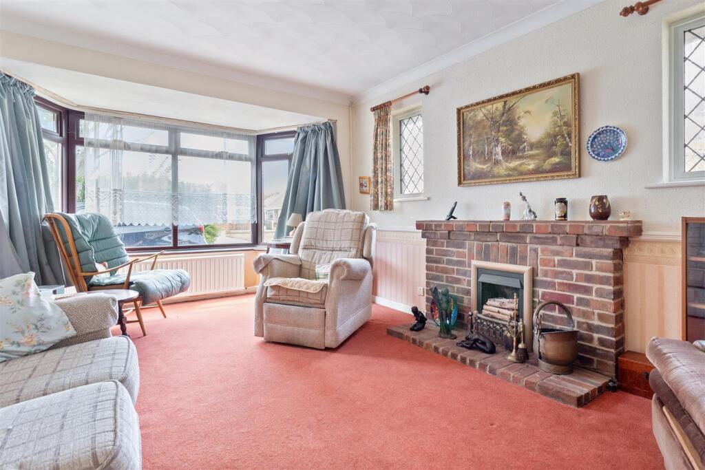 Midhurst Close, Ferring photo 2