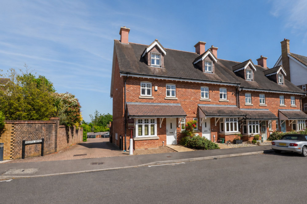 Main image of property: St. Pauls On The Green, Haywards Heath, RH16