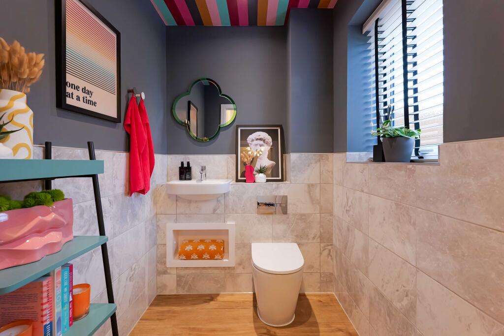 House in London, Raynes Park - View 5