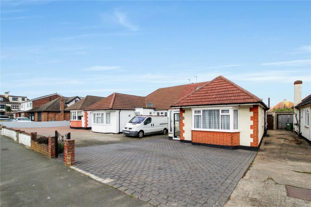 Main image of property: Carlingford Drive, Westcliff-on-Sea, Essex, SS0