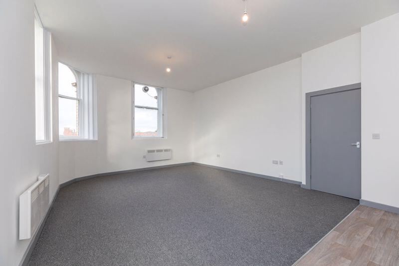 Apartment in Wigan, Scholes Village, Wallgate - More