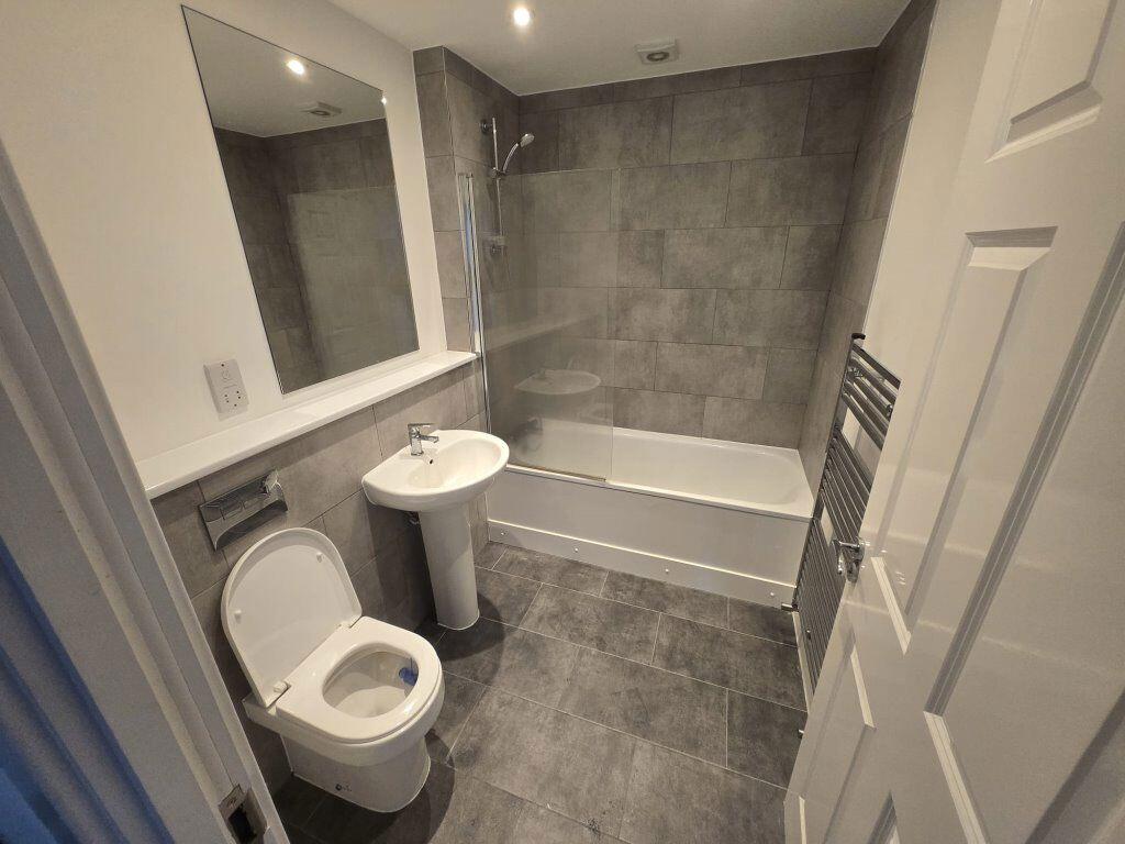 Apartment in Birmingham - More