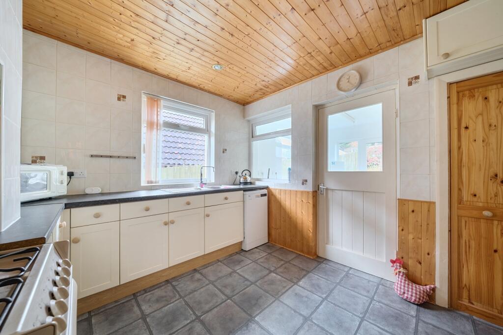 Rosea Bridge Lane, Combe Martin, Ilfracombe, Devon, EX34 photo 2
