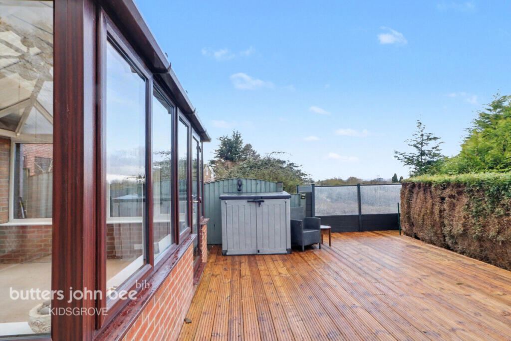 Main image of property: 29 Station Road, Newchapel, Stoke-On-Trent, ST7 4QS