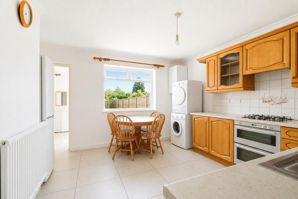 House in St Albans, New Greens - View 5