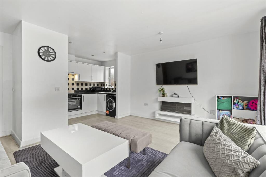 Apartment in Hemel Hempstead - More