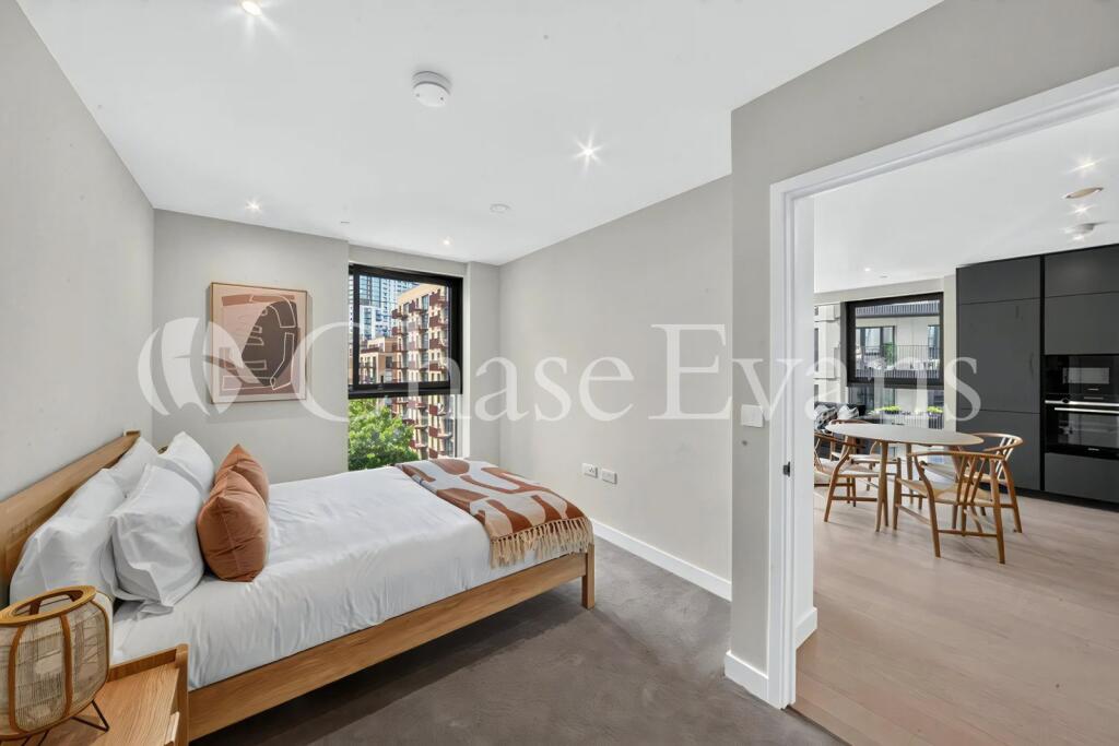 Apartment in London - More