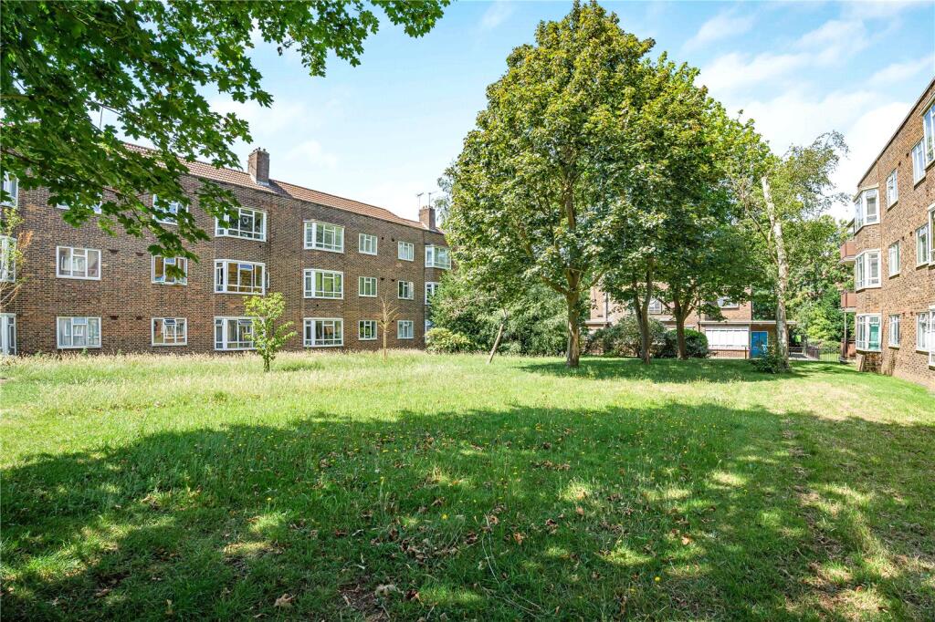 Apartment in London - View 4