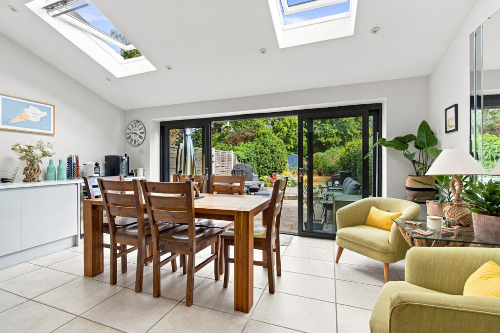 House in Bishop's Stortford, Hockerill - View 2
