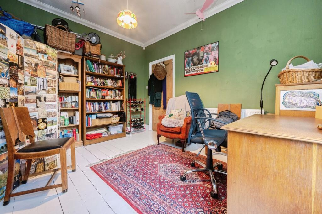 Spenser Road, Bedford, Bedfordshire, MK40 photo 3