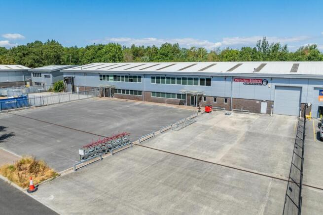 Units 3-4 Red Lodge Business Park, Weston Super Mare-14.jpg