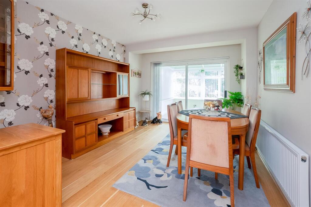 House in Stratford-on-Avon, Lye Green, Claverdon CP - More