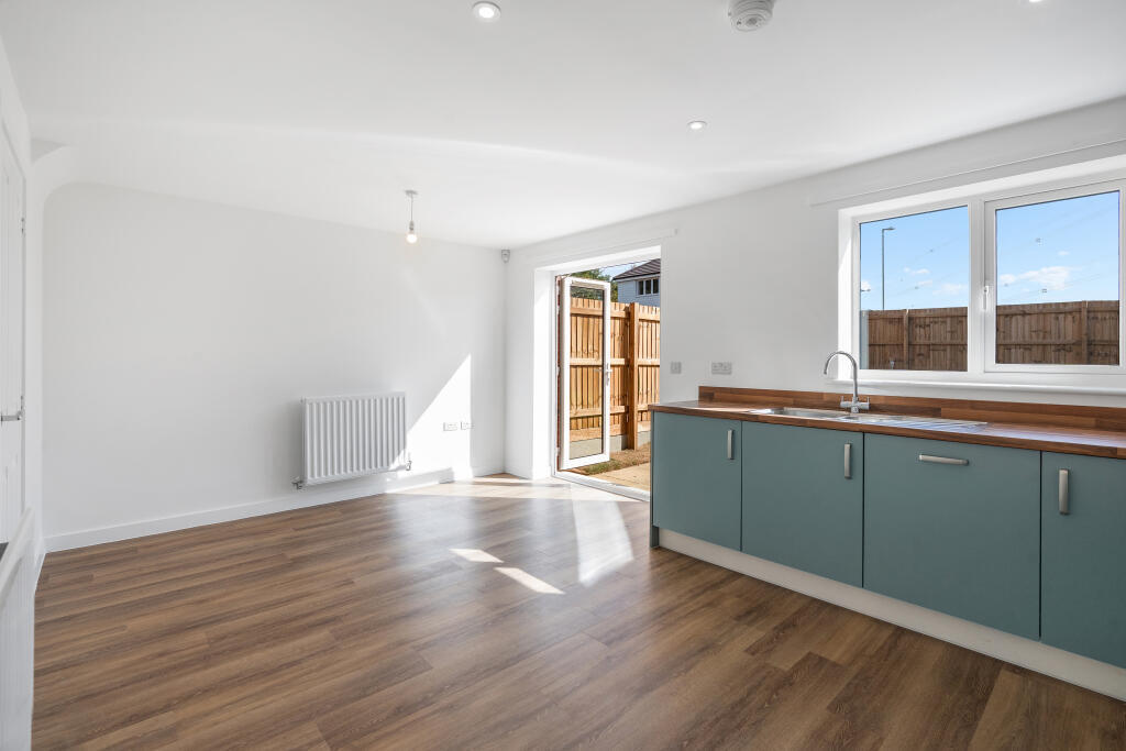 House in Stevenage - View 4