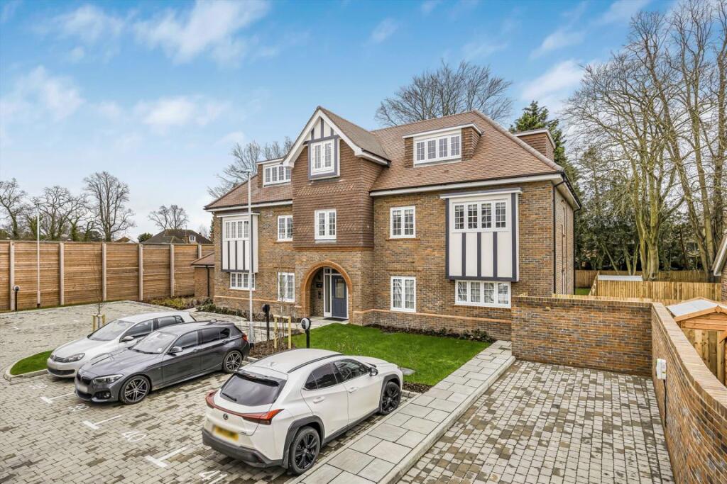 Main image of property: Albright Gardens, Walton-on-Thames