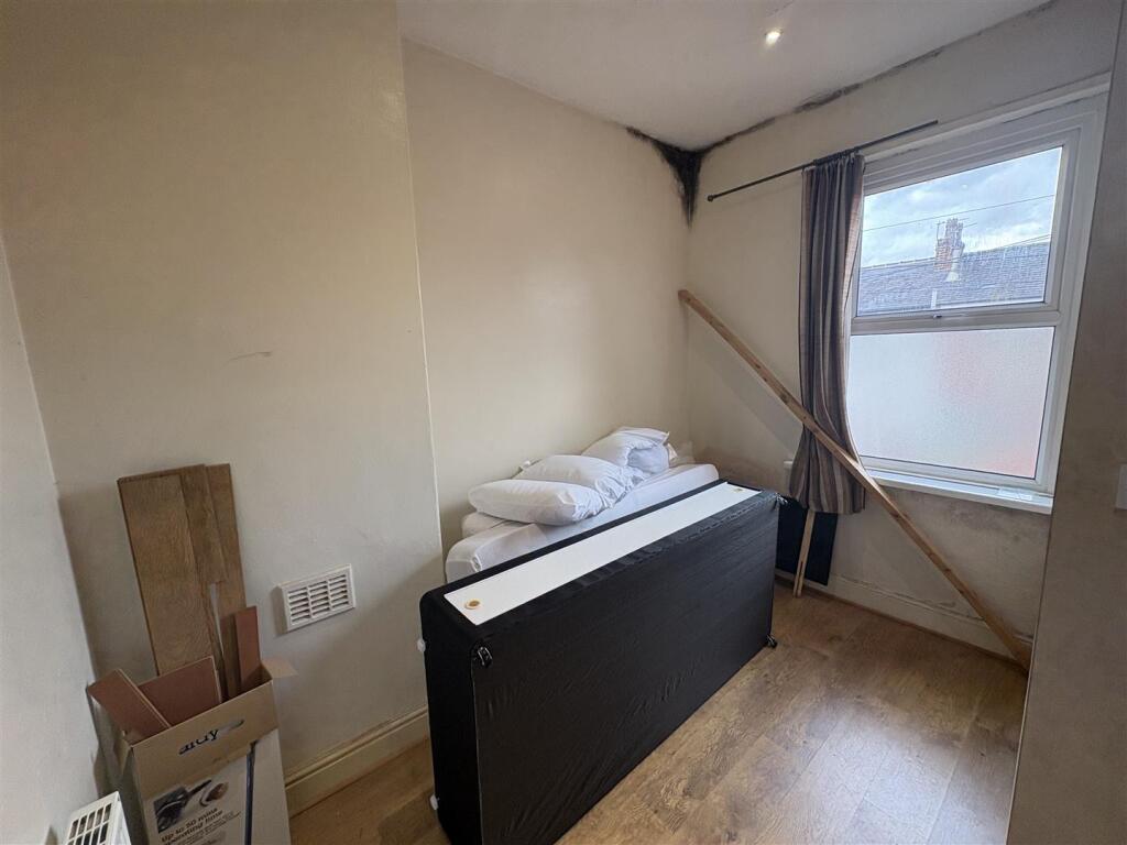 House in Preston, Lancashire - More