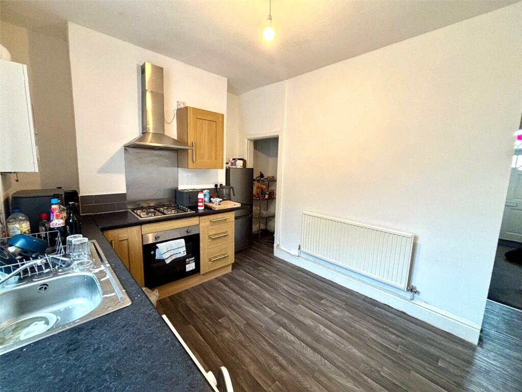 House in Burnley, Padiham - More